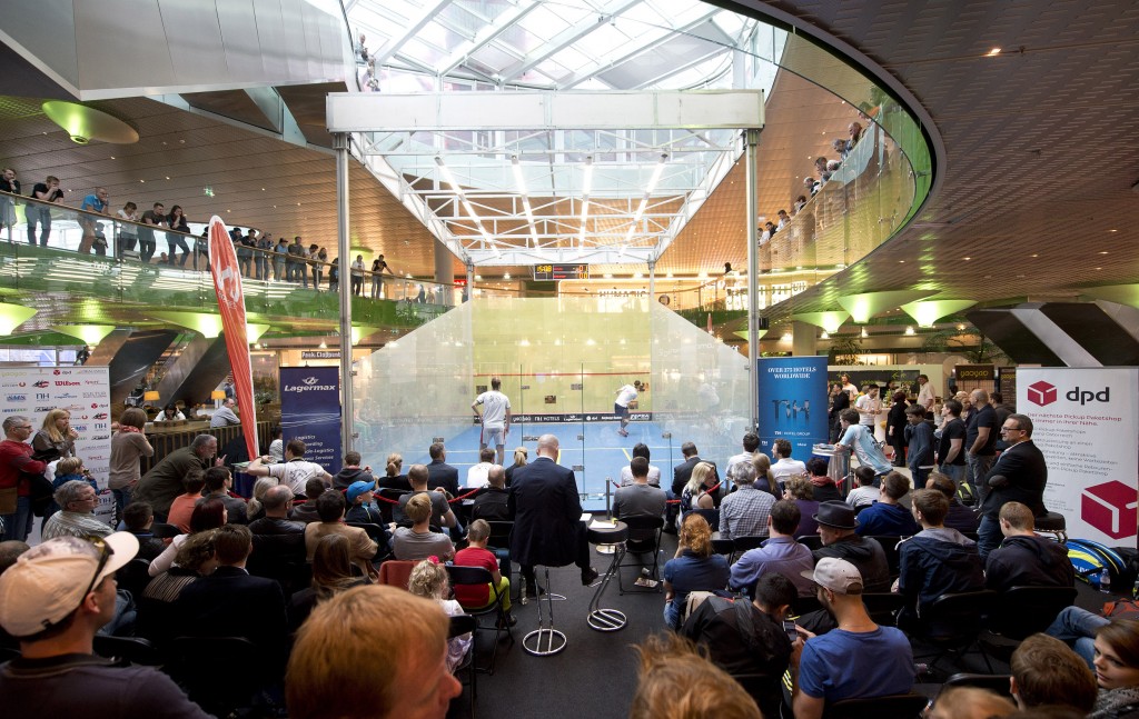 Squash  Bundesliga Finale 11.04.2015 SC 80 Salzburg-SG Squash Team Tirol Uebersicht Foto: Schaadfoto/Andreas Schaad